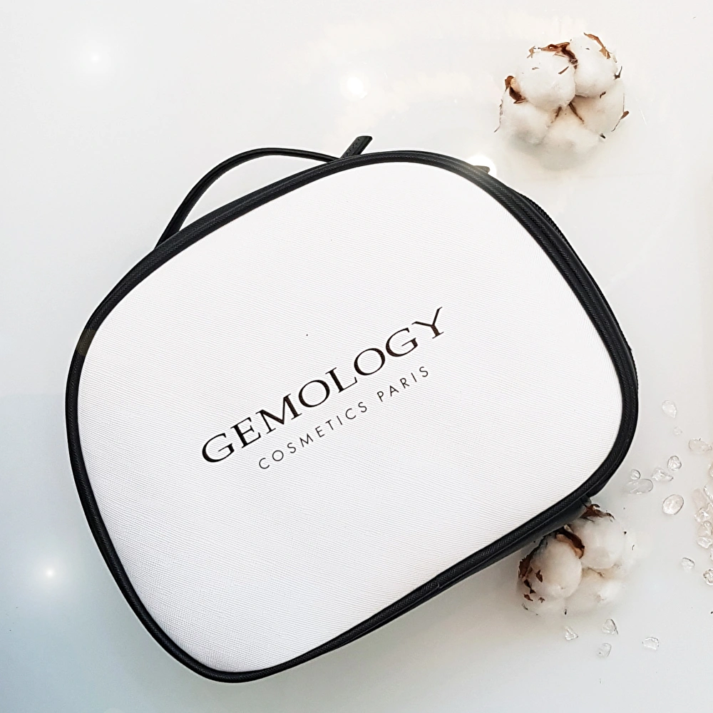 GEMOLOGY Kosmetinė "VANITY BAG", 1vnt GEMOLOGY Kosmetinė "VANITY BAG", 1vnt