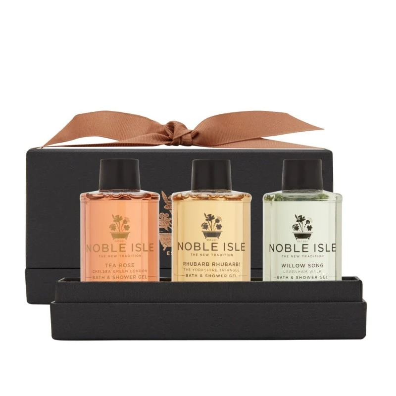 NOBLE ISLE Vonios ir dušo TRIO rinkinys „Fresh & Clean” NOBLE ISLE Vonios ir dušo TRIO rinkinys „Fresh & Clean”